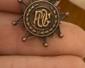 Vintage Masonic pin