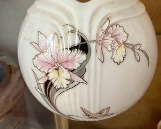 Pretty vase from Japan