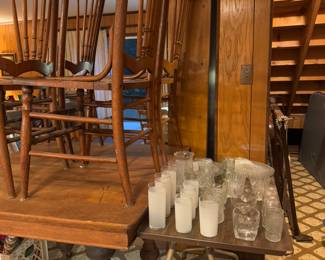 Antique Oak table and press back chairs, MCM sewing type table and Tom Collins glasses, barware, glass plates with cups 