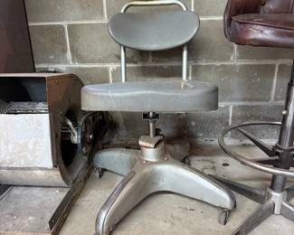 MCM office chair 1966