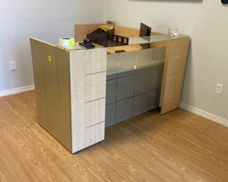 Reception desk