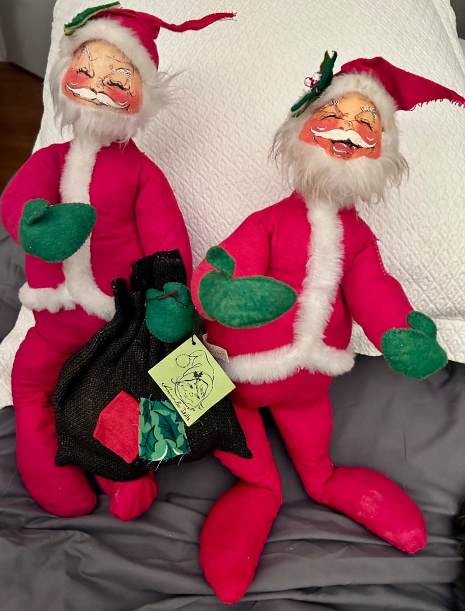 2 Annalee 18” vintage red elves $45