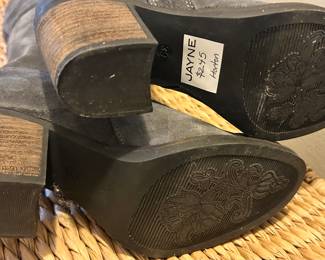 Horton 20”h New Boots Gray Blue Suede, sz 8/39 $75