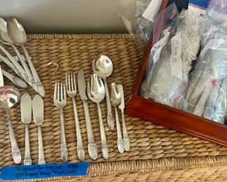 1847 Rogers silverplate set with wood, lined utensil box; 94pcs including serving $150