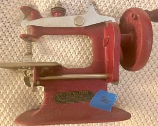 Antique Stich Mistress daughter sewing machine $50