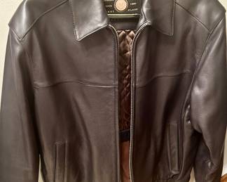 Vntg Andrew Marc New York Black Leather Bomber Jacket Men's Sz Medium Lined $150