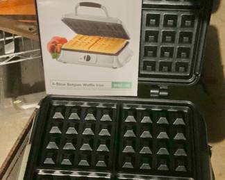 Cuisinart 4-Slice Square Belgian Waffle MakerWAF4B $45