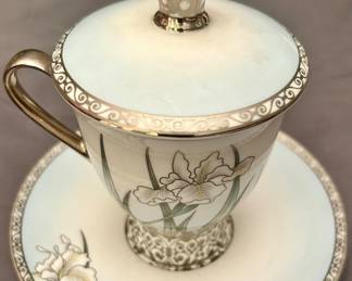 PROUNA 3pc “IRIS” Tea Cup w/ Cover, Saucer 6oz, Hand Painted 24k Gold Detail $135