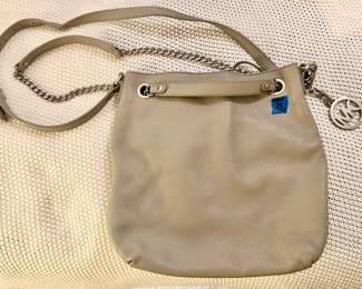 New Michael Kors Grey shoulder strap purse $25