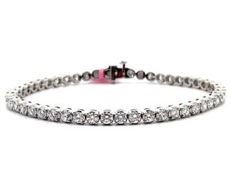 Fine Craftsmanship! 5 Carat Diamond Tennis Chain Bracelet in Platinum