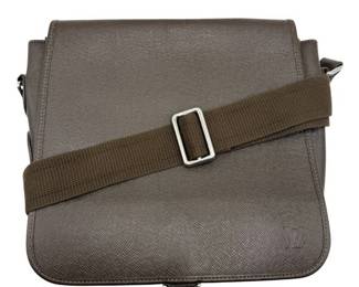 Louis Vuitton Taïga Leather Roman MM Messenger Bag