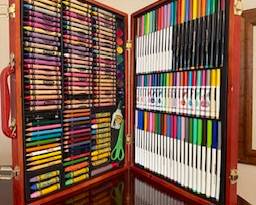 Crayola wooden creative box - minimal use