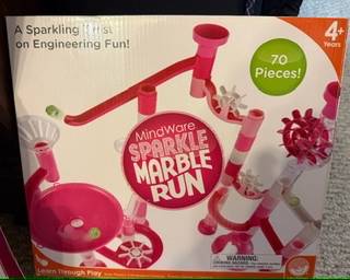Marble Sparkle run includes all parts