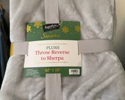 Brand new sherpa blankets are a great Christmas gift!