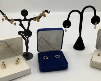 Earrings Black Hills Gold And 14K