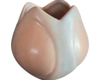 Van Briggle pottery to look like vase.