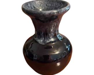 "Rare" Ann Van Briggle original vase with Otis Wells decorator's marks. Circa 1912 to 1919.