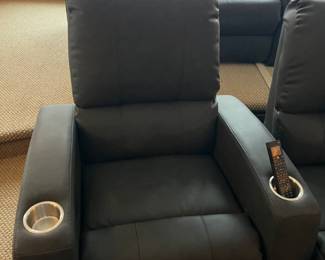 6 home theatre recliners in dark gray leather