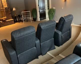 6 home theatre recliners in dark gray leather
