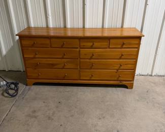 10 Drawer Dresser