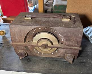 Vintage radio
