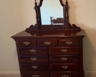 Thomasville Dressing Chest with Mirror