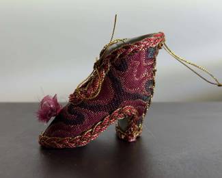 Small Shoe Ornament