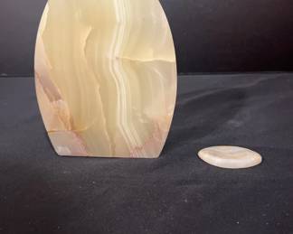Halfdome Onyx from Pakistan  Small Curved Stone