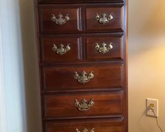 Sumter Cabinet Co. Dresser with 7 Drawers