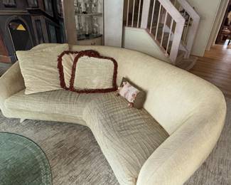Vintage ivory curved couch with boucle fabric
