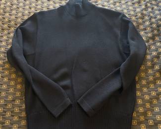 St. John Mock neck black top