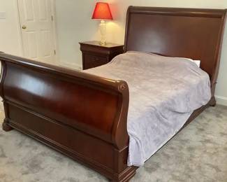 Sleigh Bed Nightstand And Lamp