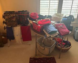 Vintage Durham metal round folding table w/ 4 chairs (pictured previously), ladies’ accessories, rug