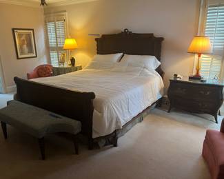 King bed, bench, Henredon Bombay chest, pair of Italian glass lamps, misc decor
