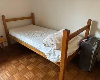 Twin Bed