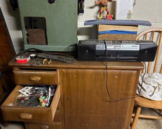 Cabinet, Sewing Notions