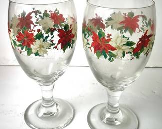 Vintage Poinsettia Christmas Glasses