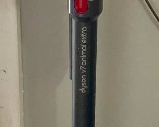 Dyson V10 Animal Extra Cordless Vacuum Cleaner