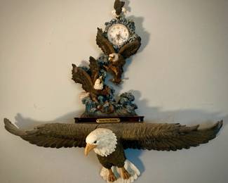 Bald Eagle Clock and Wall Shelf