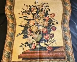 "Dazzling Belair Commons" in Grovetown, GA Starts Closing Sun 12/14 at 8pm.  Pickup:  Tue 12/16 from 1-6pm.  Please click here to view more photos, descriptions, and current bids:  https://ctbids.com/estate-sale/40709.  