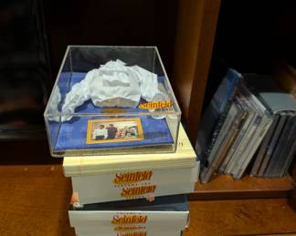 Seinfeld DVD box set w/Puffy Shirt Collectible