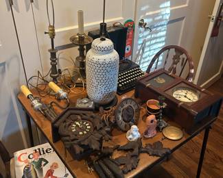 Cuckoo Clock/ Type Writter