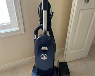 Riccar vacuum