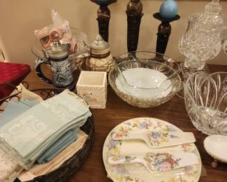 Cake Plate and server