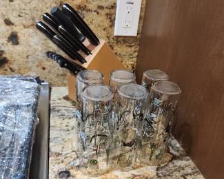 Vintage Libby World Travels Tom Collins Glasses