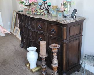 Pulaski Furniture Cortina Dresser
