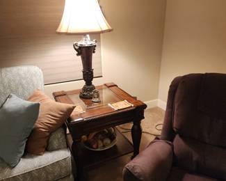 Ashley Mantera Square End Table