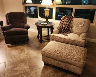 Recliner & Sitting Chair with Ottoman