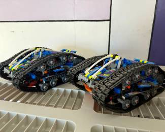(2) LEGO Technic App-Controlled Transformation Vehicle (42140).