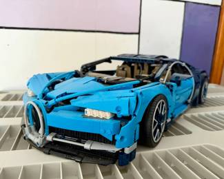 LEGO Technic Bugatti Chiron set, number 42083